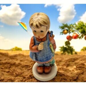 Goebel Hummel 1988 I Wonder #486 Figurine Girl Germany Exclusive Edition Vintage